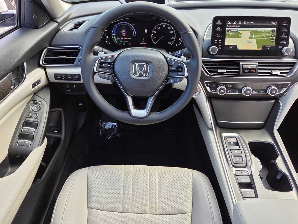 Certified 2018 Honda Accord Touring image 12
