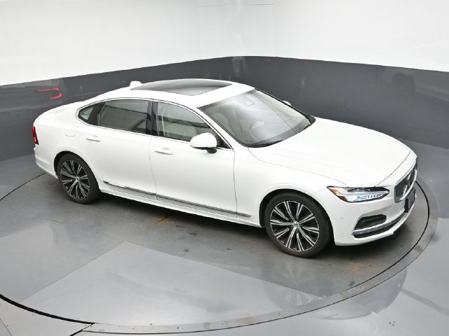 Used 2023 Volvo S90 B6 Plus w/ Protection Package AWD/4WD image 44