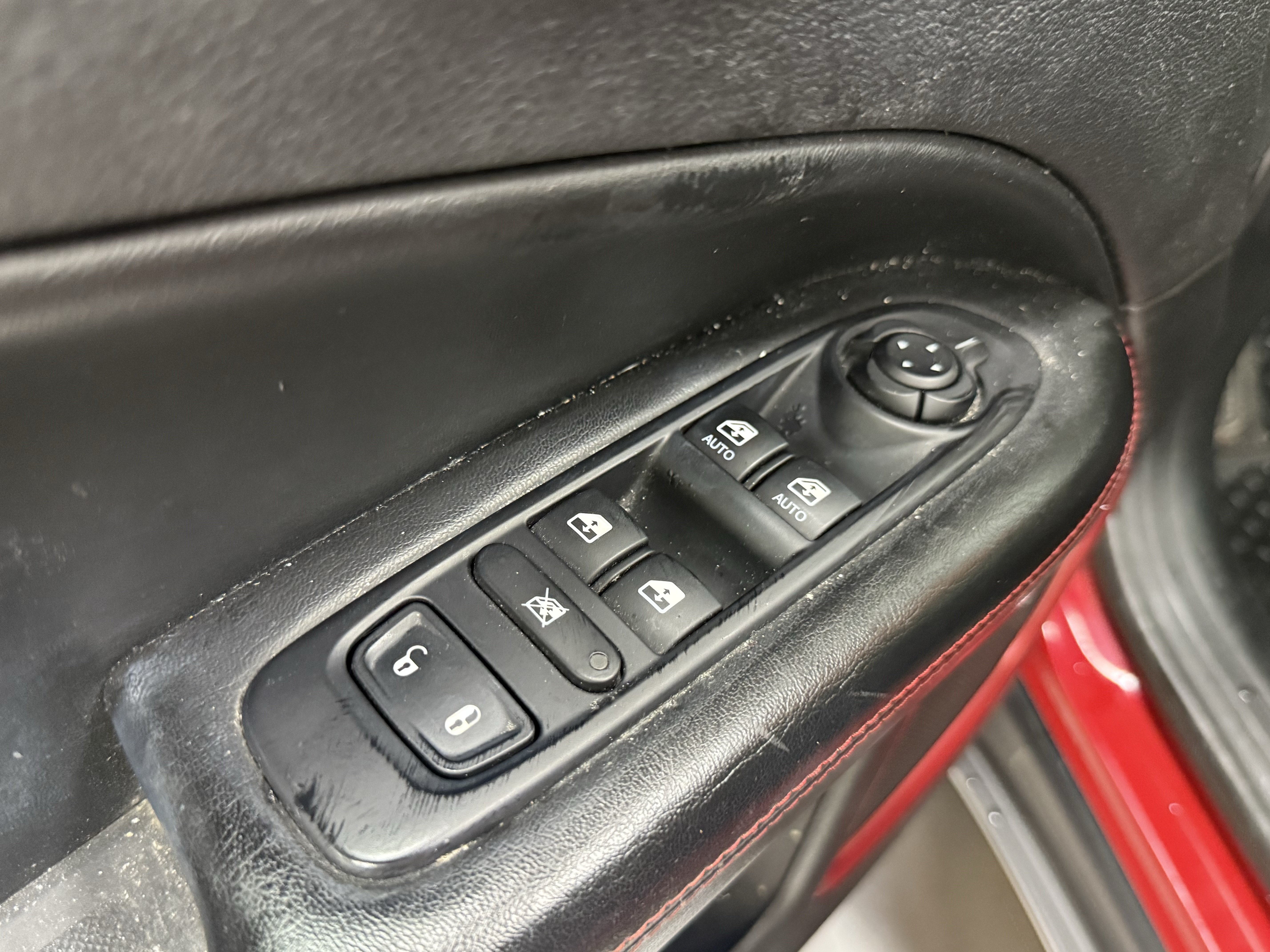 Used 2019 Jeep Compass Trailhawk AWD/4WD image 11