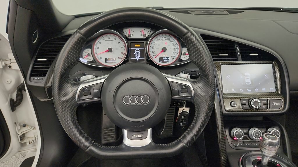 Used 2012 Audi R8 V10 AWD/4WD image 27