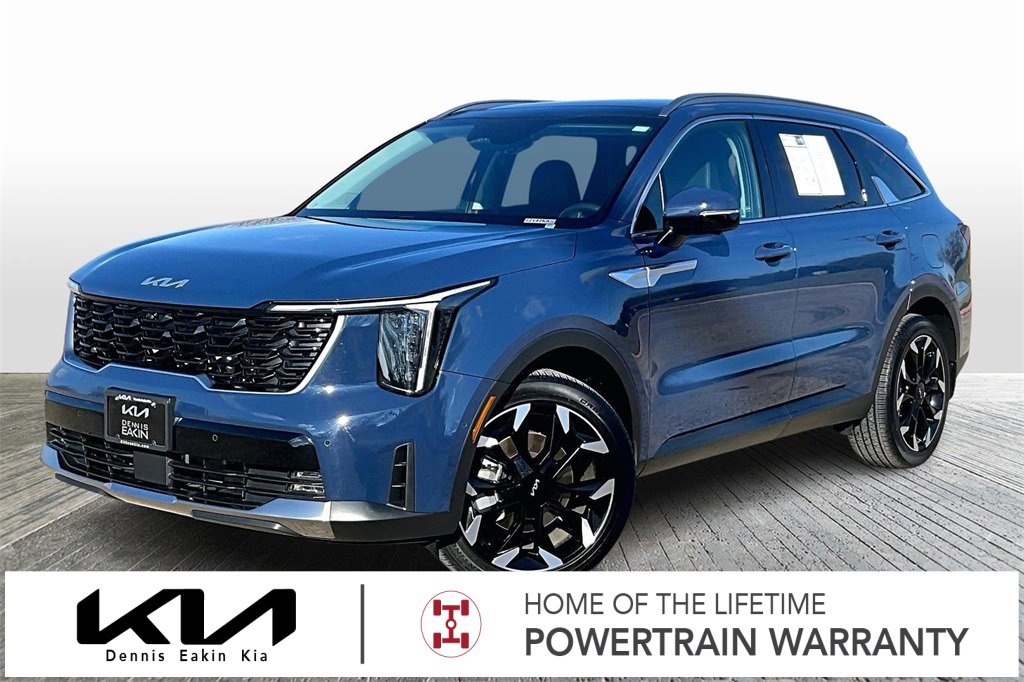 Used 2025 Kia Sorento SX
