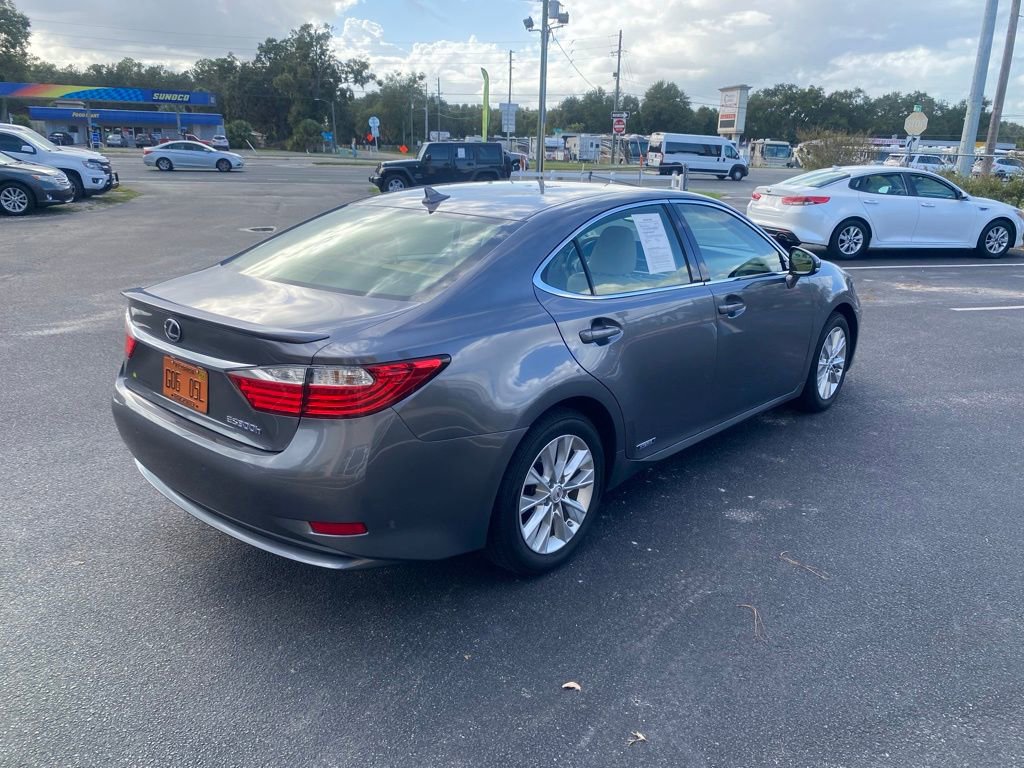 Used 2014 Lexus ES 300h image 4
