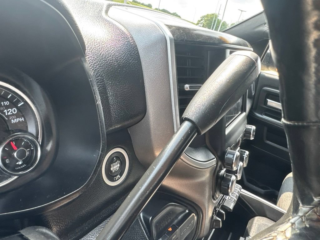 Used 2019 RAM 2500 Big Horn w/ Towing Technology Group AWD/4WD image 15