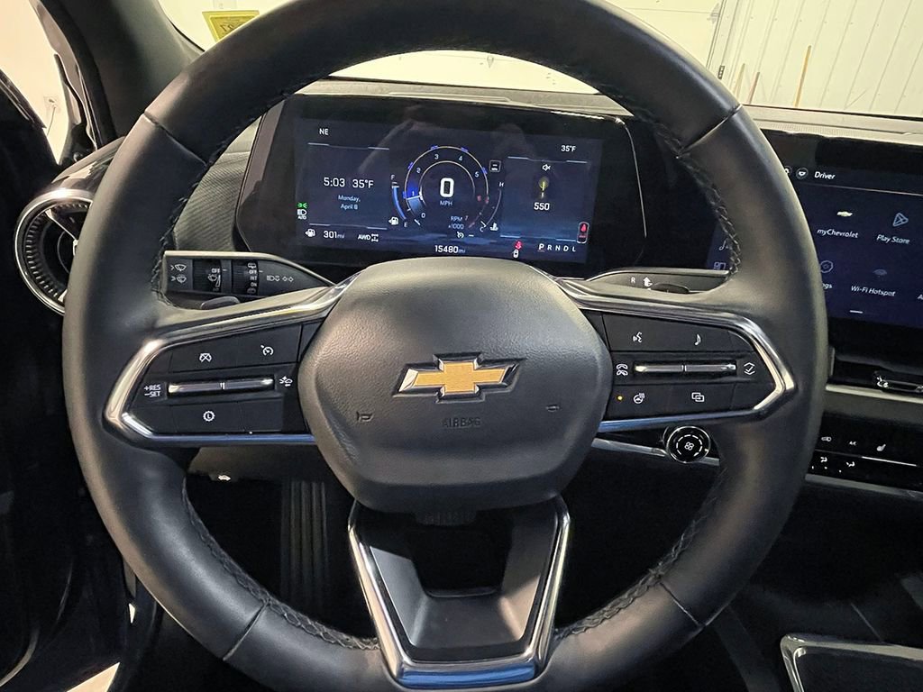 Used 2026 Chevrolet Equinox LT image 34