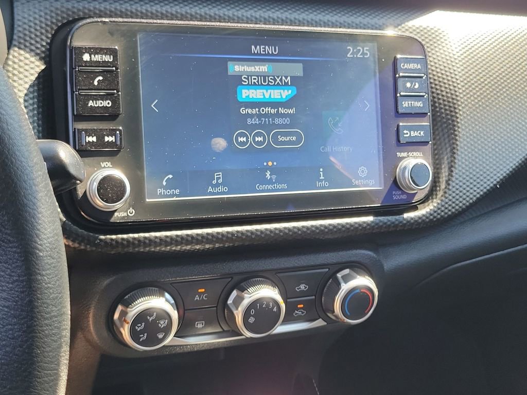 Used 2023 Nissan Kicks SV FWD image 13