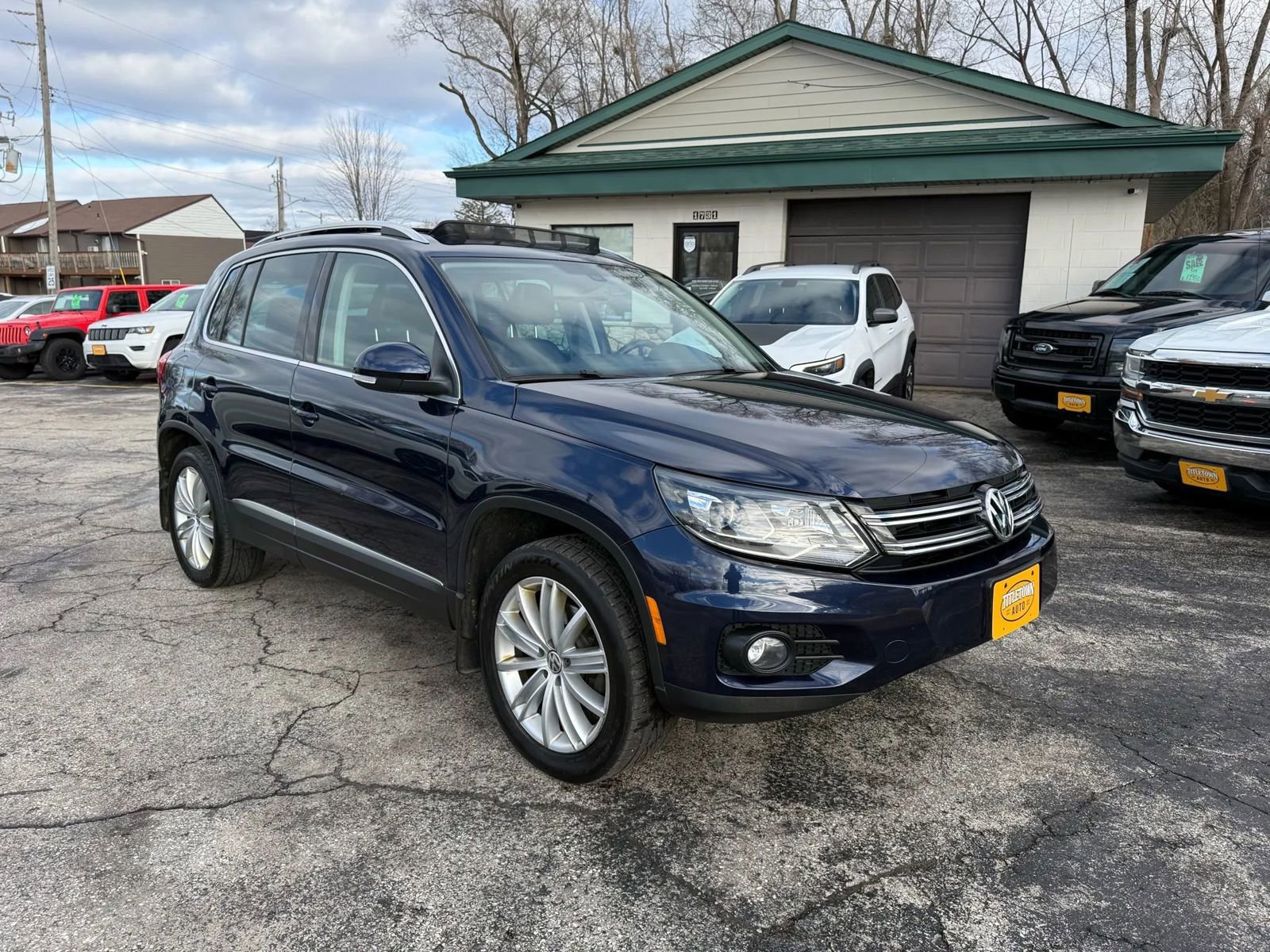 Used 2016 Volkswagen Tiguan SE image 7