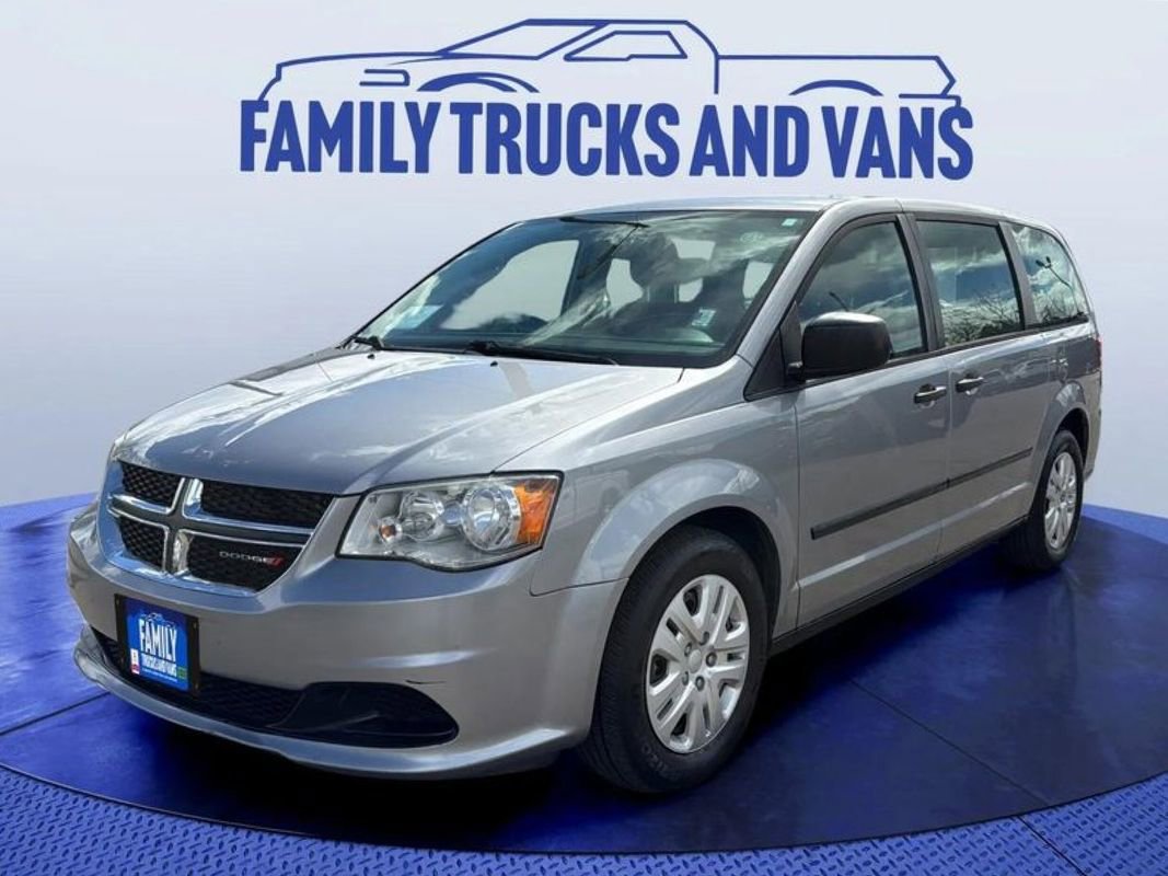 Used 2016 Dodge Grand Caravan American Value Package w/ UConnect Hands-Free Group image 1