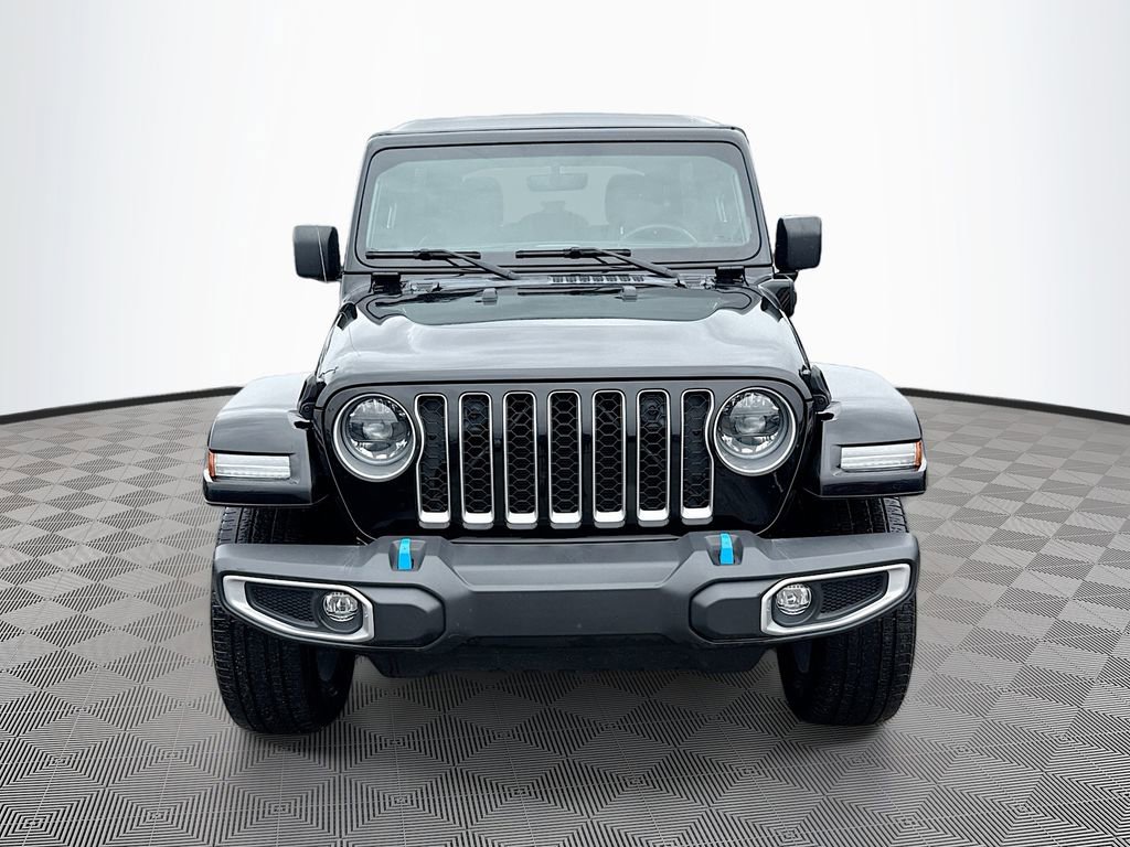 Used 2023 Jeep Wrangler Unlimited Sahara AWD/4WD video 2