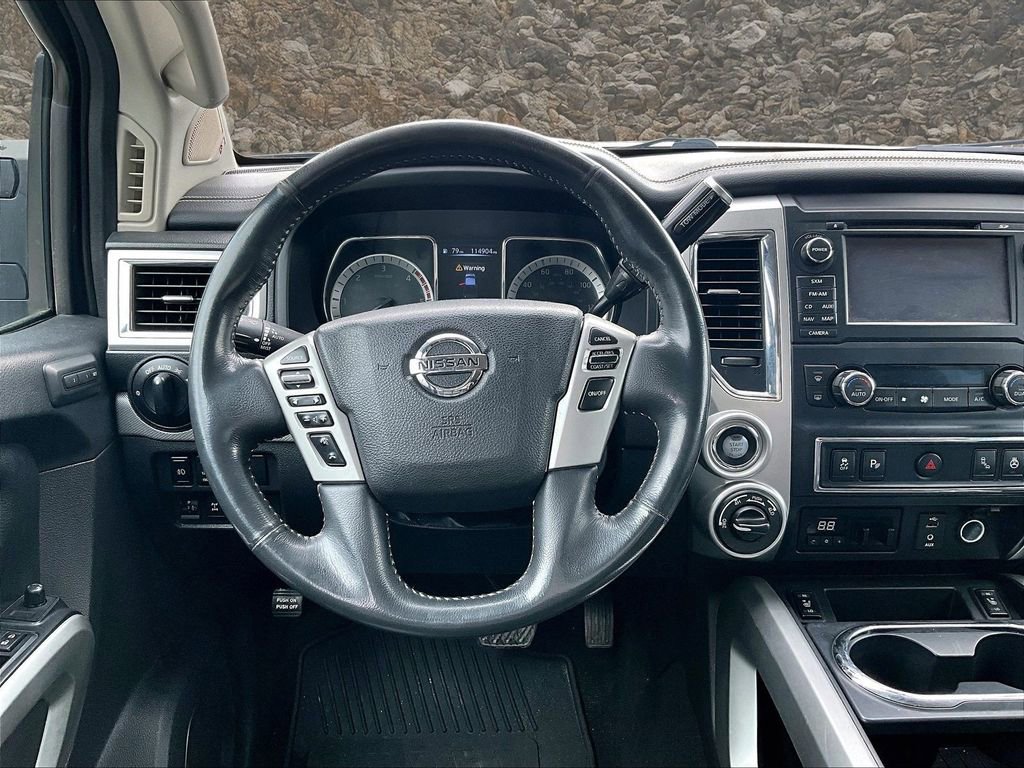 Used 2016 Nissan Titan PRO-4X w/ Pro-4x Convenience Package image 5