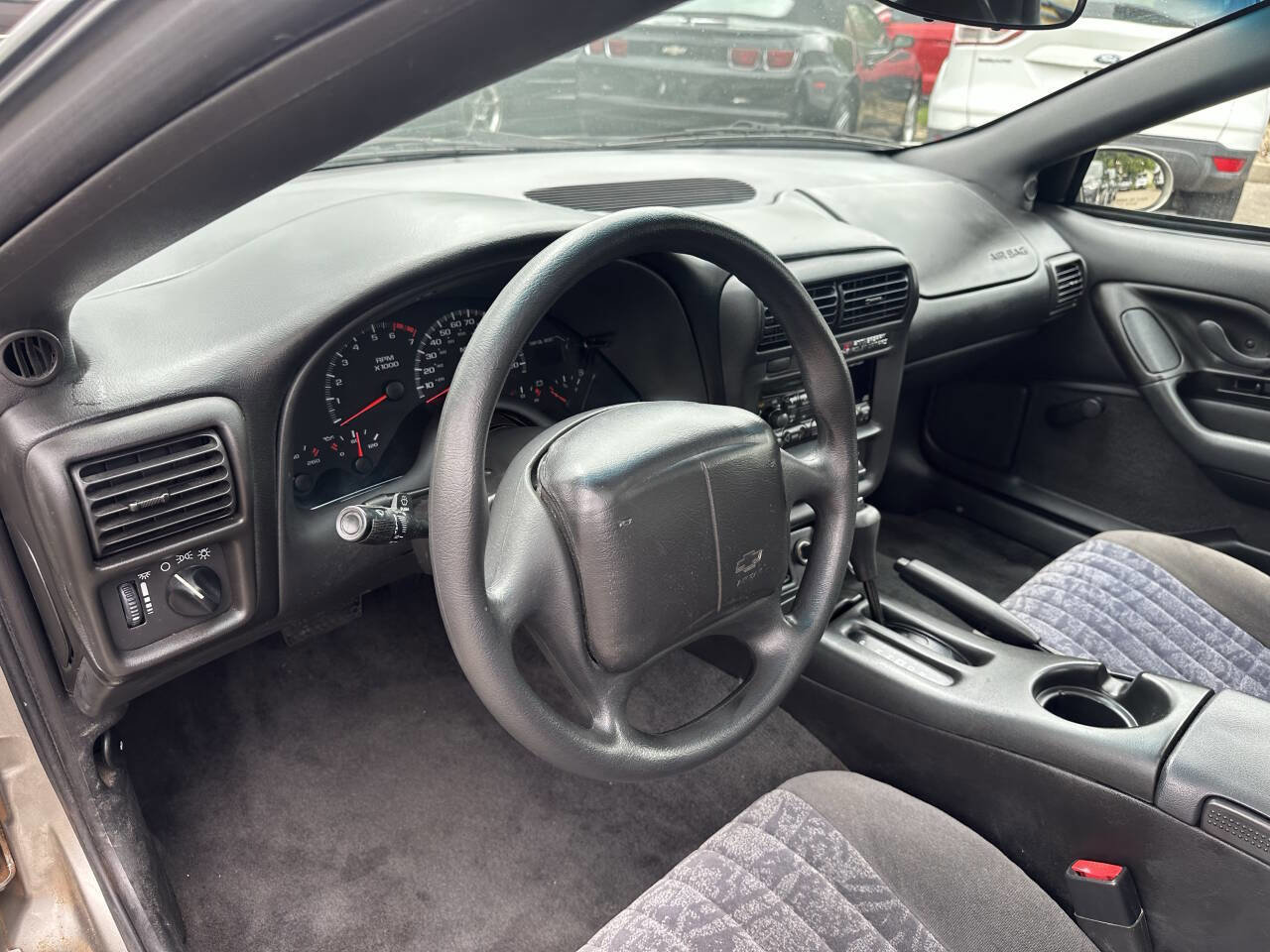 Used 2002 Chevrolet Camaro LT image 16