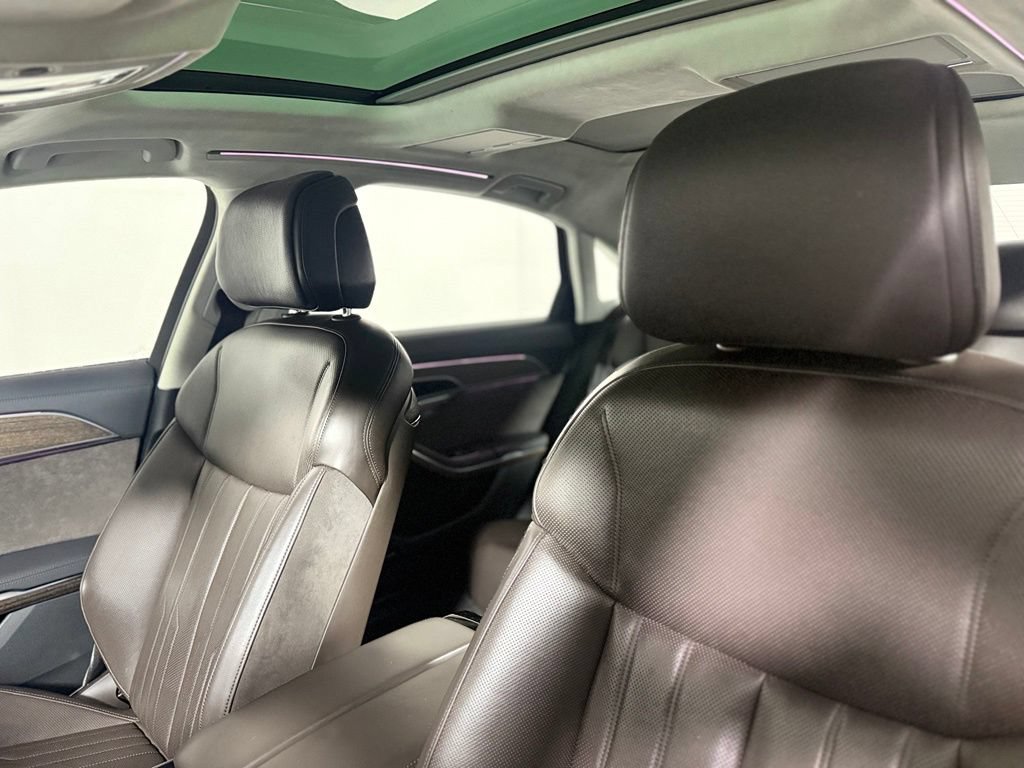 Used 2019 Audi A8 L 3.0T w/ Luxury Package AWD/4WD image 19