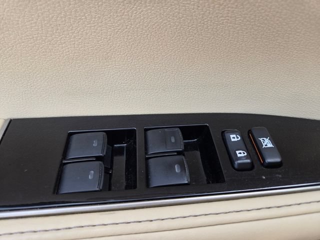 Used 2017 Lexus ES 350 w/ Accessory Package 2 FWD image 36