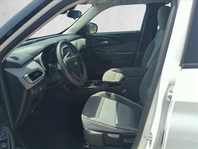 Used 2022 Chevrolet TrailBlazer LS FWD image 15