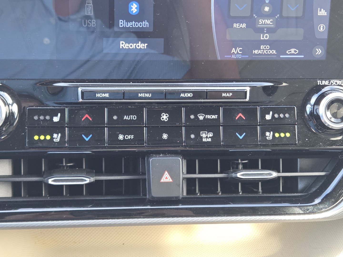 Used 2021 Toyota Highlander Platinum AWD/4WD image 34