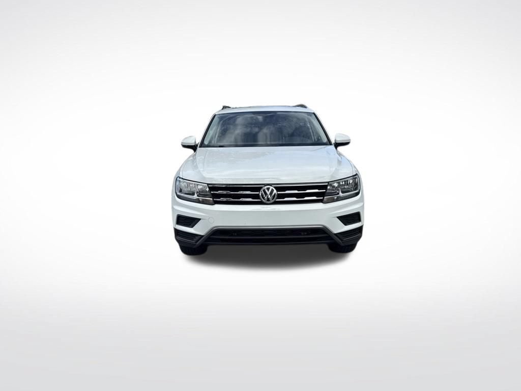 Used 2021 Volkswagen Tiguan SE FWD image 3