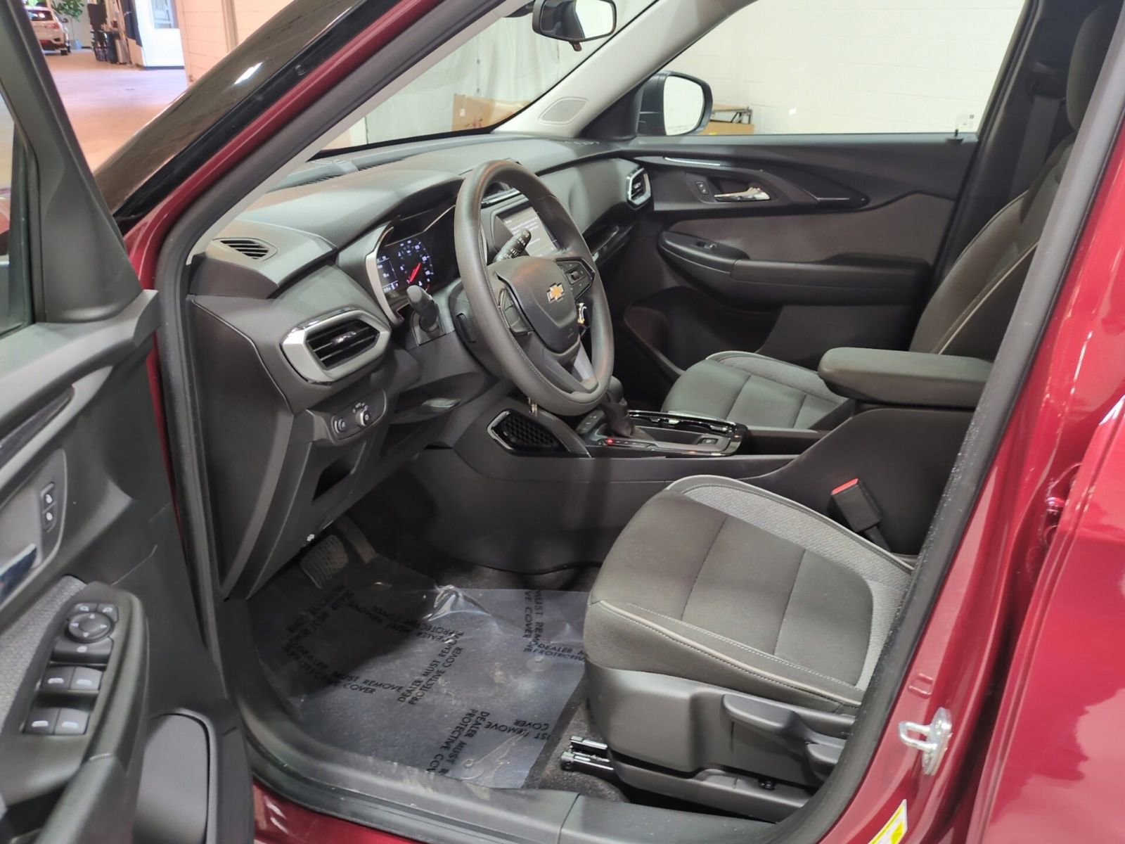 Used 2021 Chevrolet TrailBlazer LS FWD image 15