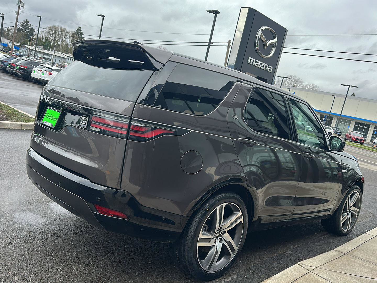 Used 2021 Land Rover Discovery HSE R-Dynamic image 7