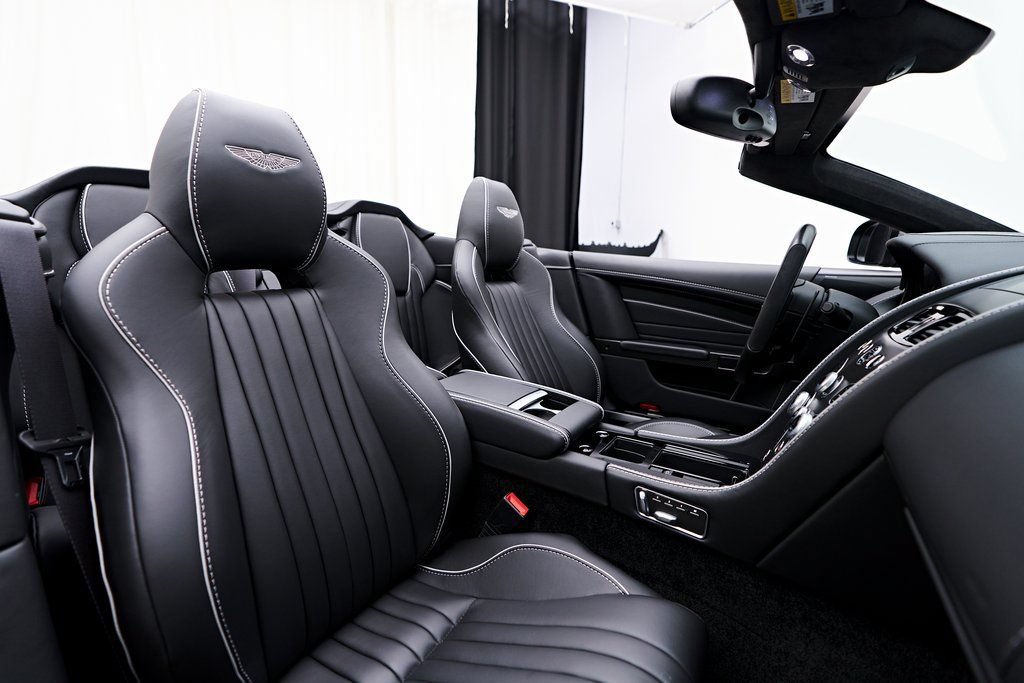 Used 2016 Aston Martin DB9 GT RWD image 60