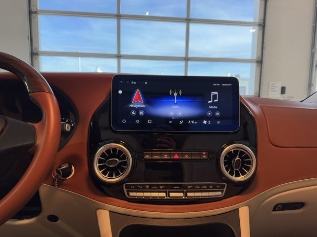 Used 2020 Mercedes-Benz Metris Passenger image 10