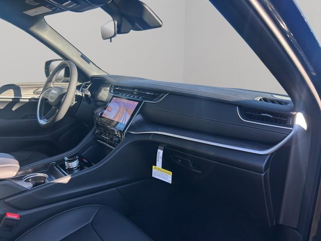New 2025 Jeep Grand Cherokee Limited image 26