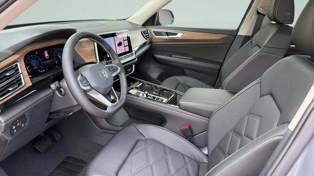 New 2026 Volkswagen Atlas SE FWD image 29
