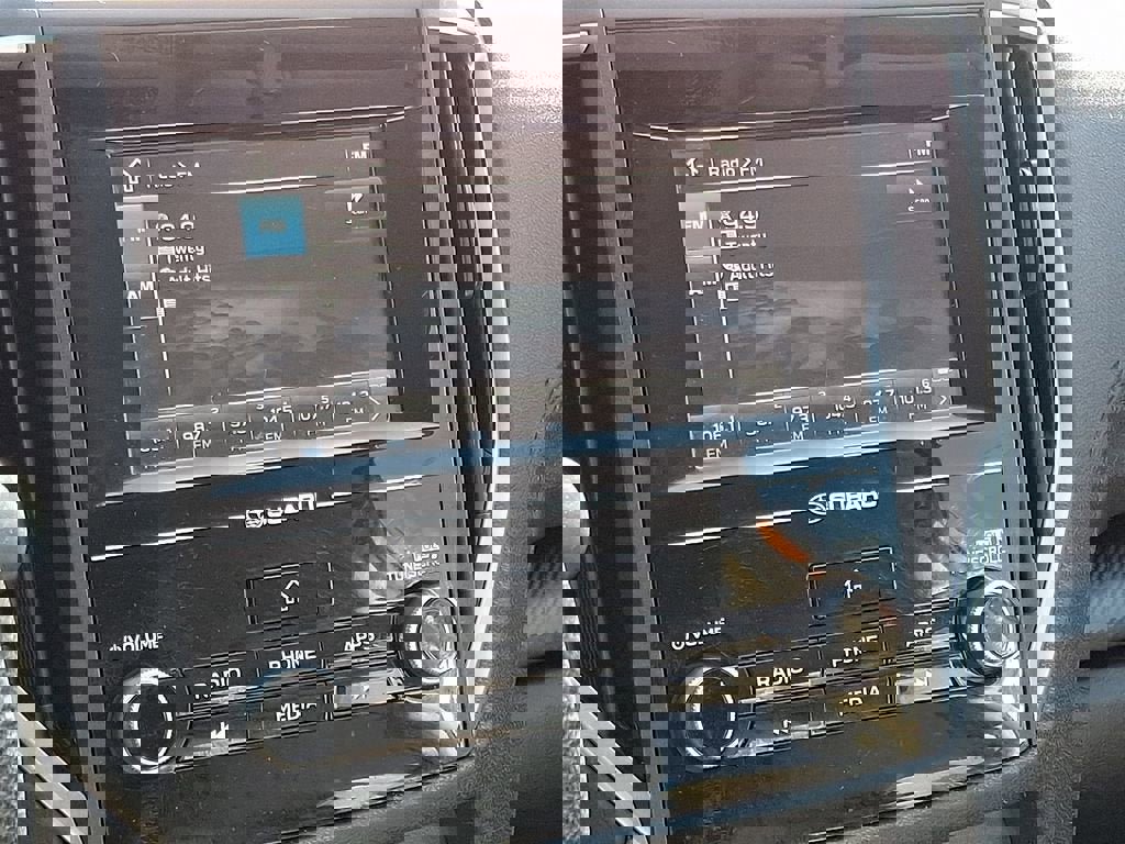 Used 2018 Subaru Crosstrek 2.0i Premium AWD/4WD image 16