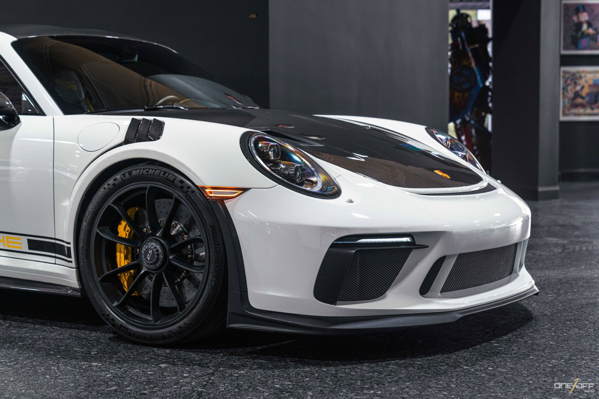 Used 2019 Porsche 911 GT3 RS image 5