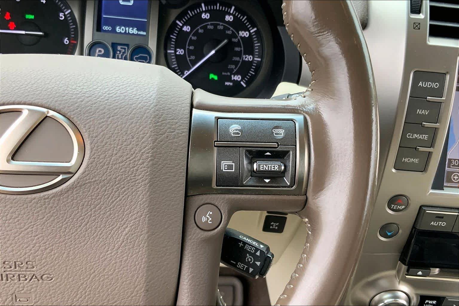 Used 2016 Lexus GX 460 w/ Premium Package AWD/4WD image 25