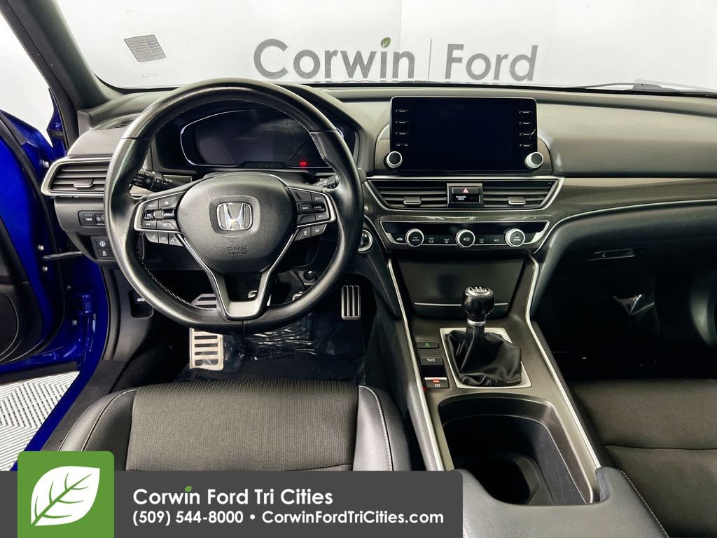 Used 2018 Honda Accord Sport image 24