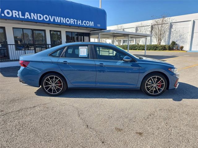 Used 2025 Volkswagen Jetta GLI Autobahn image 2