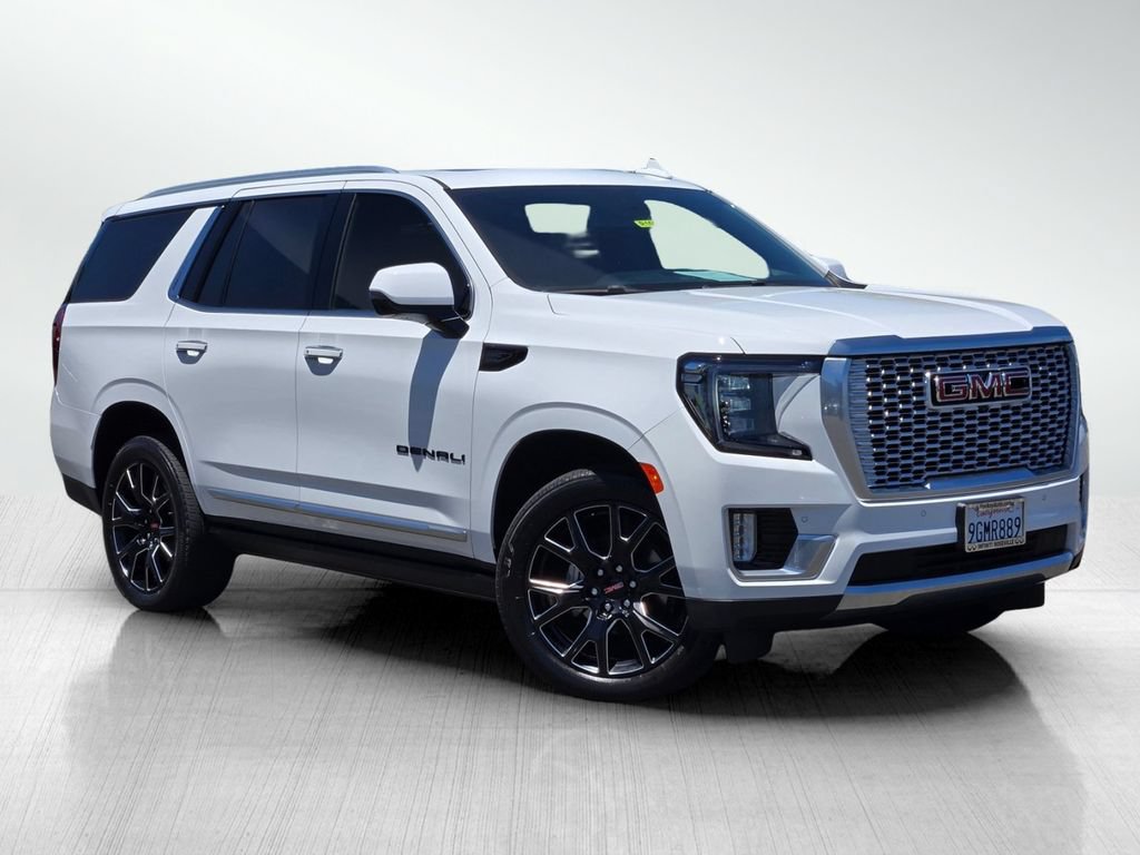 Used 2023 GMC Yukon Denali w/ LPO, Floor Liner Package AWD/4WD image 1