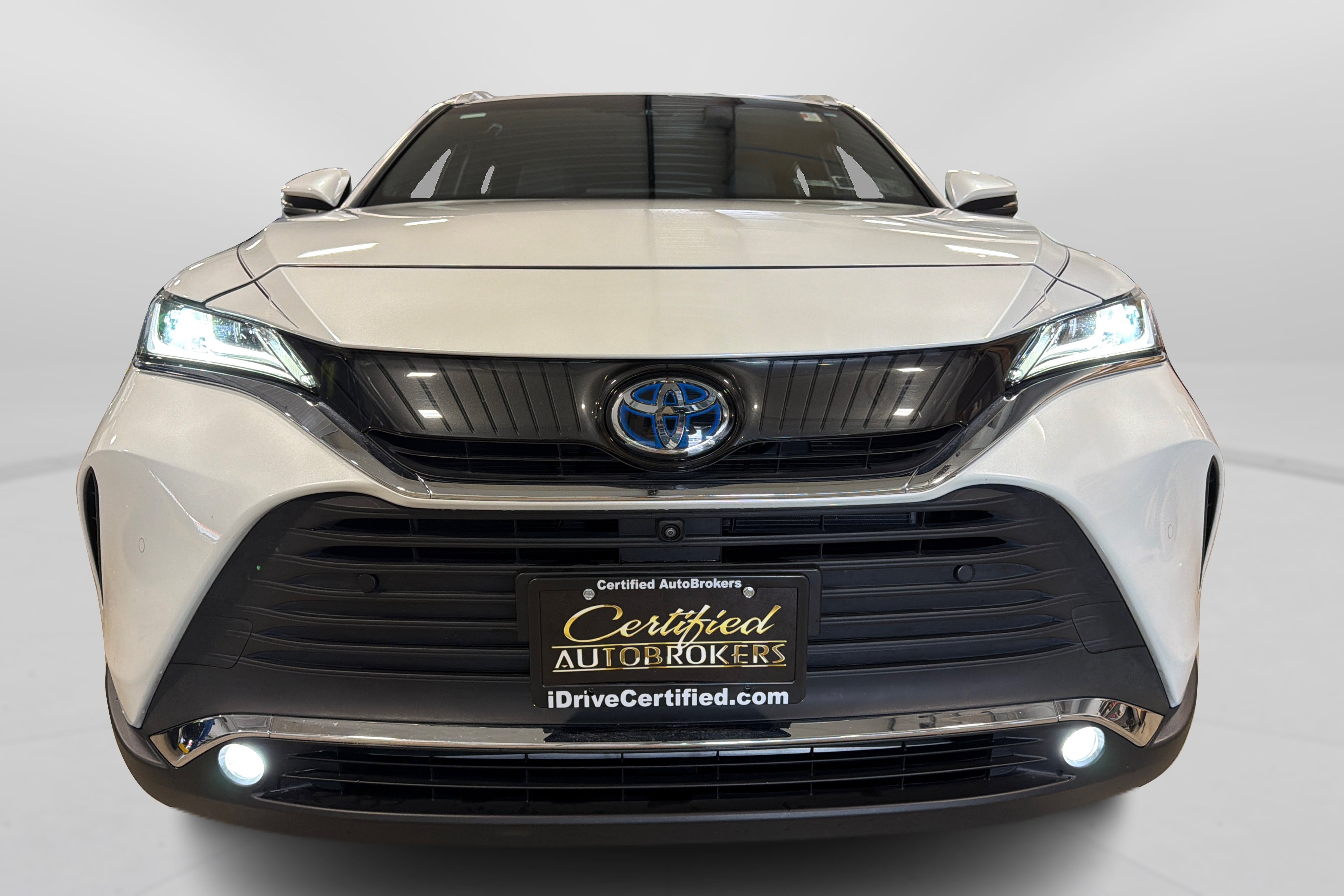 Used 2023 Toyota Venza Limited AWD/4WD image 10
