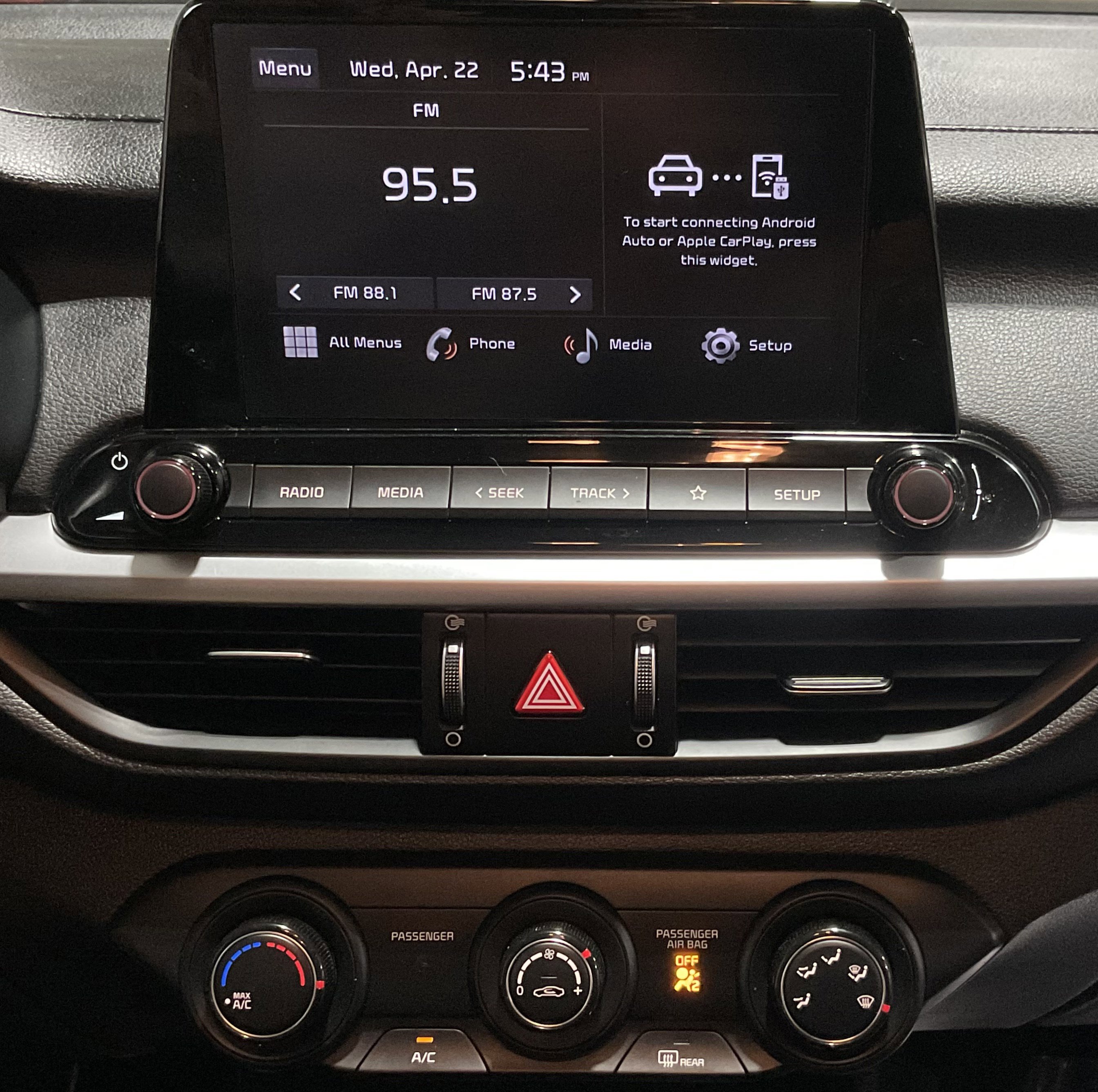 Used 2024 Kia Forte LXS FWD image 14
