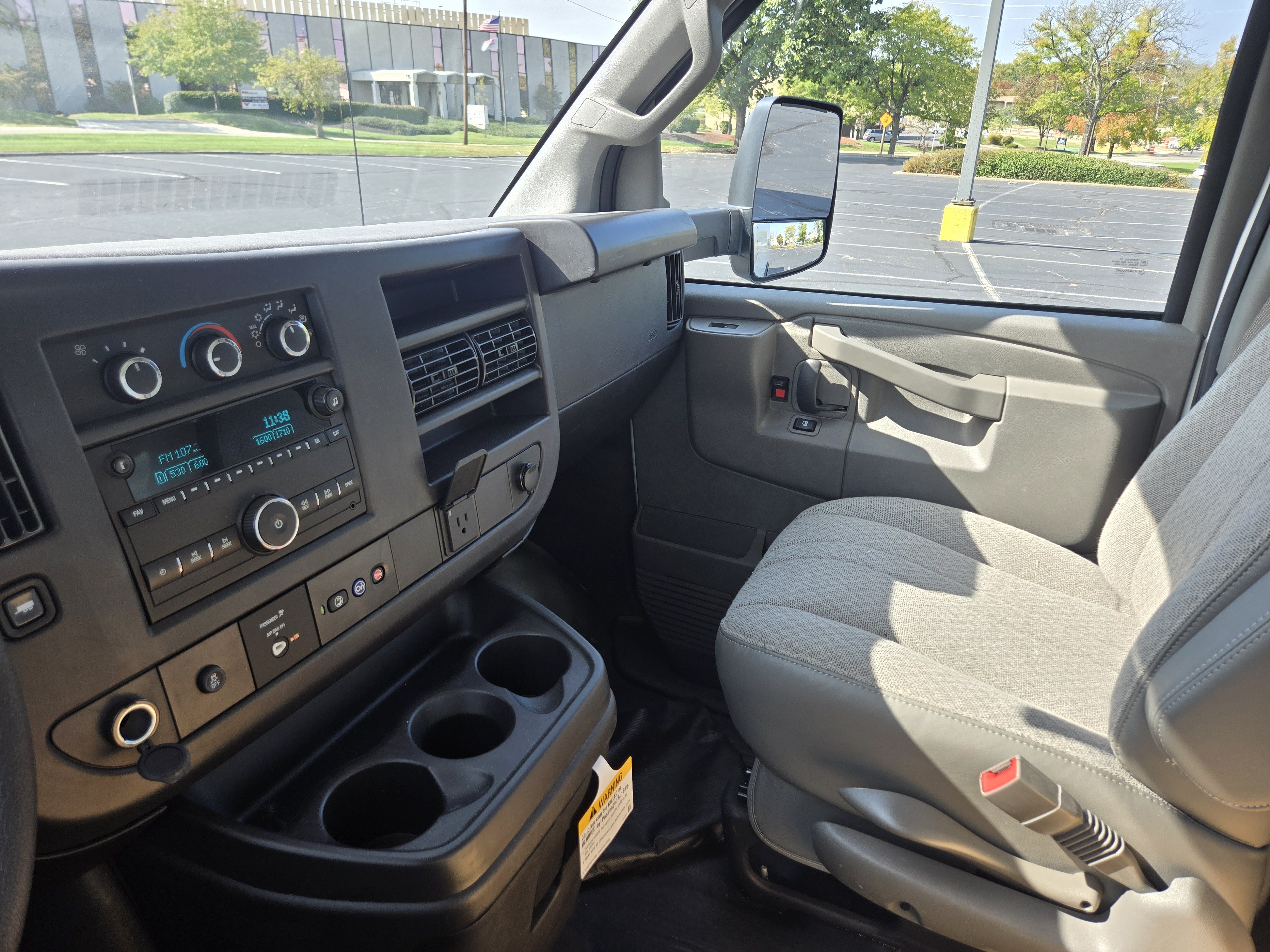 New 2024 Chevrolet Express 3500 w/ Power Convenience Package RWD image 21