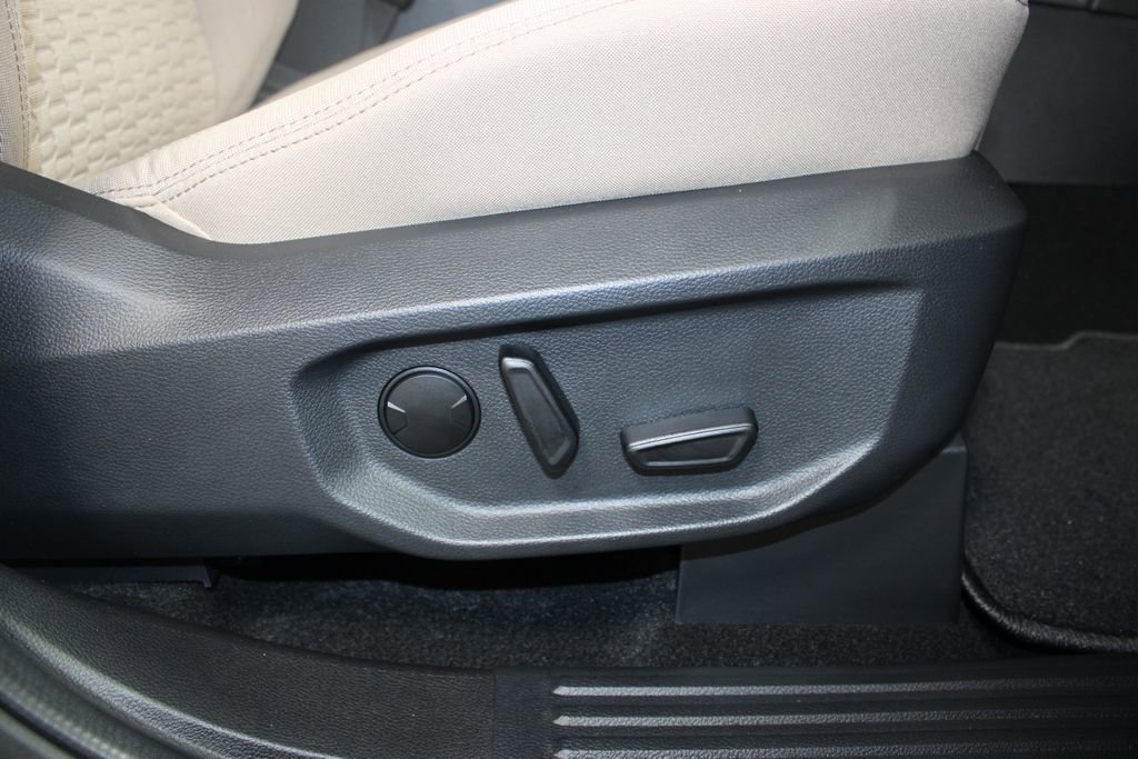 New 2026 Ford Ranger XLT w/ Equipment Group 301A High image 33