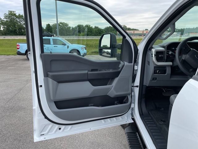 New 2026 Ford F350 XL AWD/4WD image 25