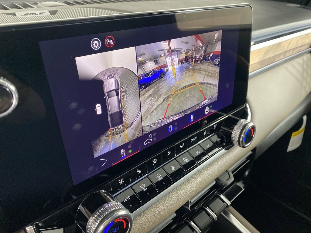 New 2026 GMC Canyon Denali image 17