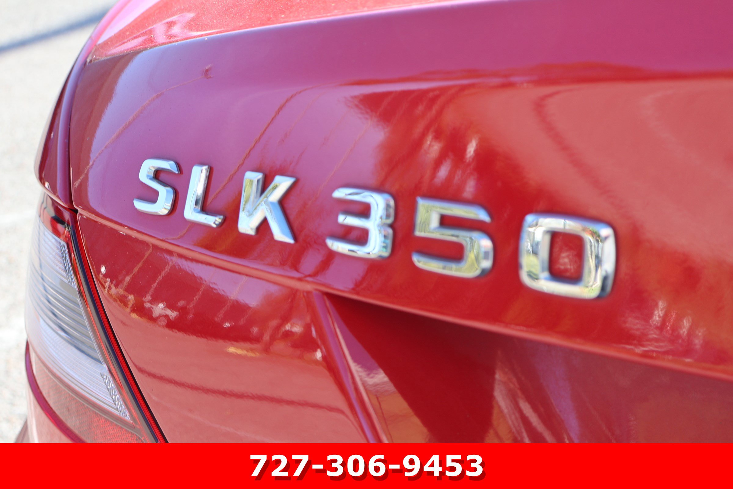 Used 2012 Mercedes-Benz SLK 350 image 9