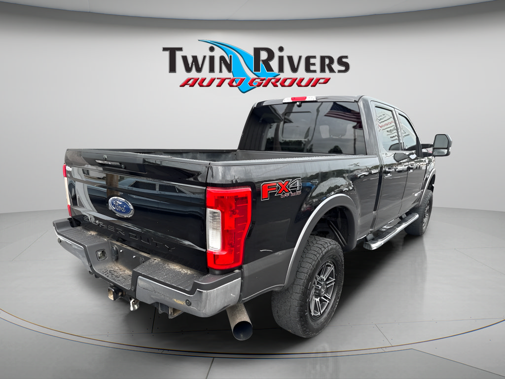 Used 2019 Ford F350 Lariat w/ Lariat Ultimate Package AWD/4WD image 3