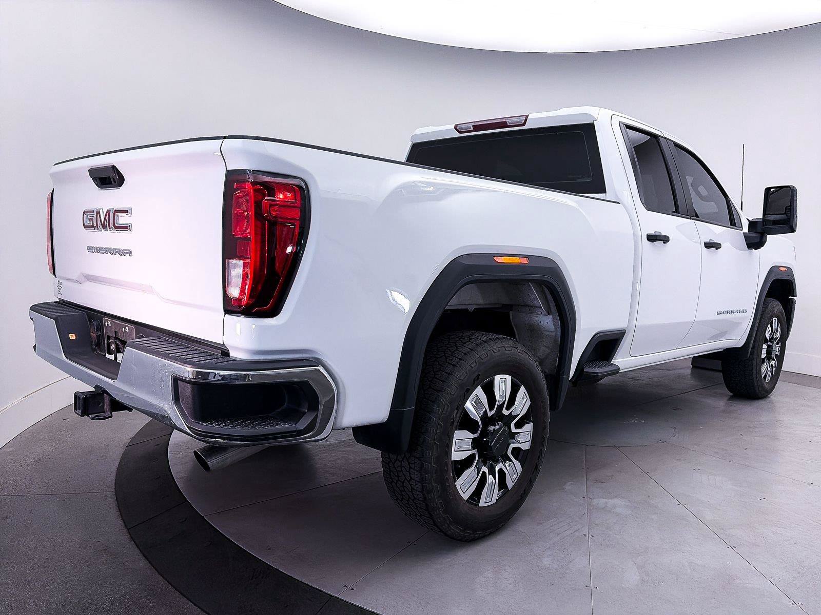 Used 2025 GMC Sierra 2500 Pro RWD image 13
