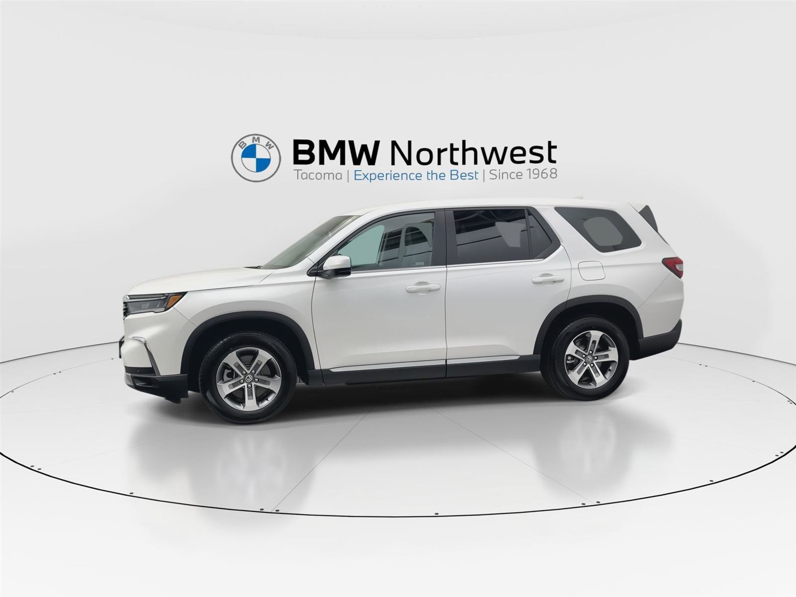 Used 2024 Honda Pilot EX-L image 10