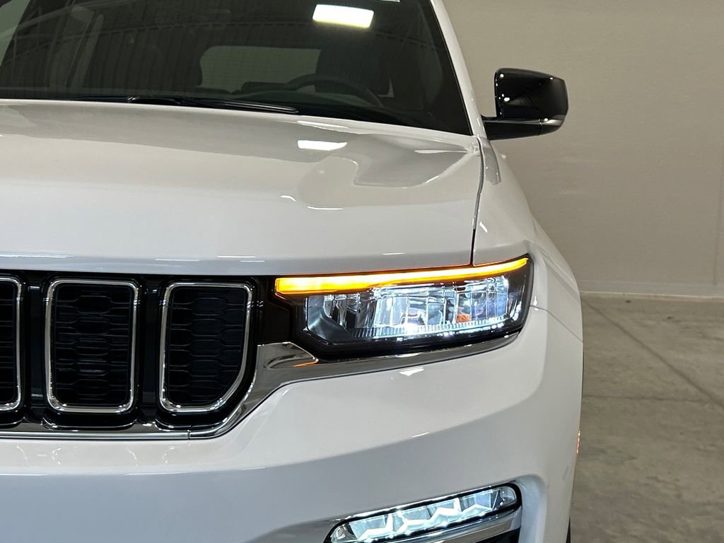 New 2025 Jeep Grand Cherokee Limited image 10