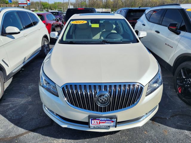 Used 2014 Buick LaCrosse Premium w/ Driver Confidence Package FWD image 2