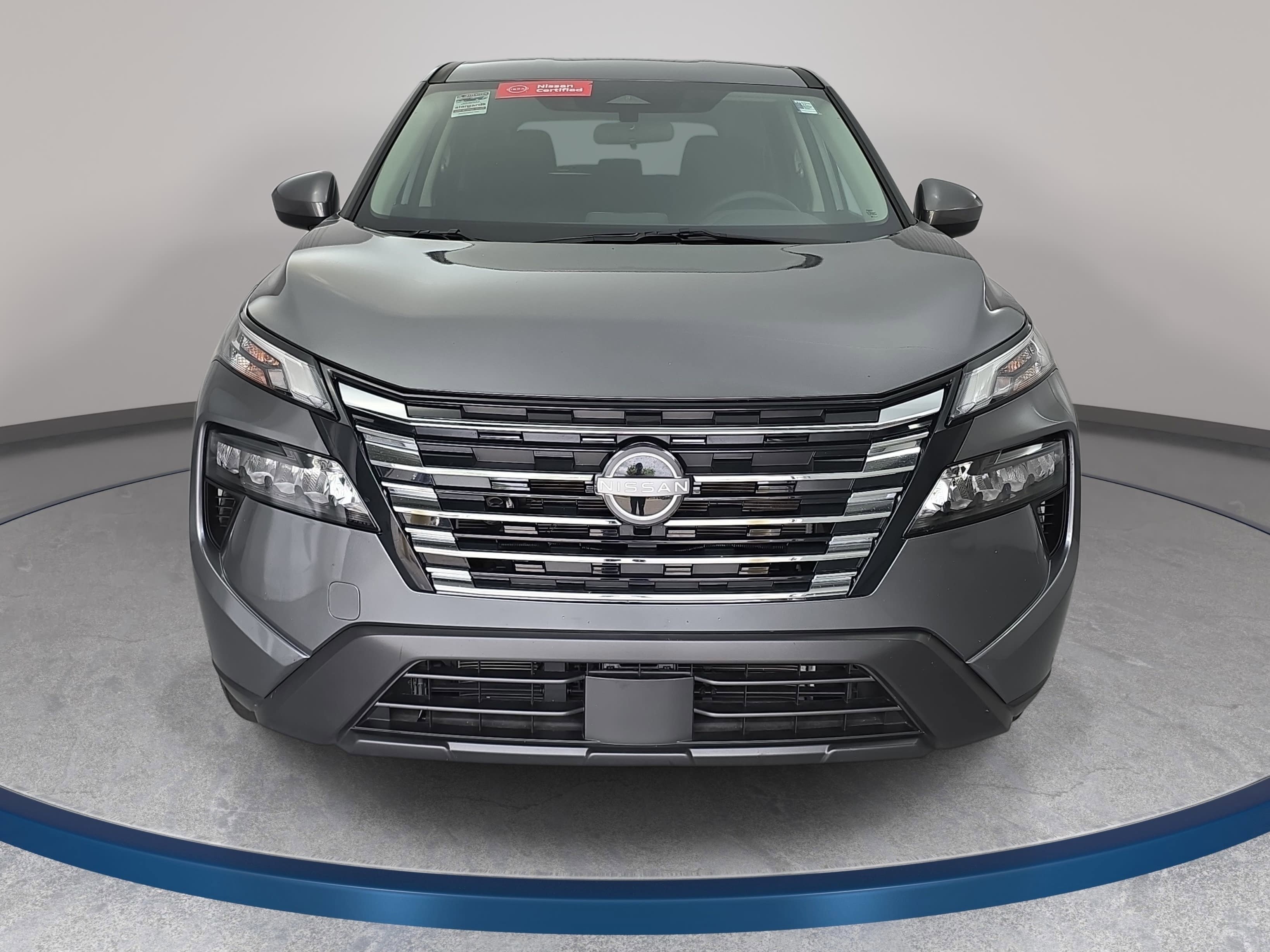 Certified 2025 Nissan Rogue SV FWD image 2