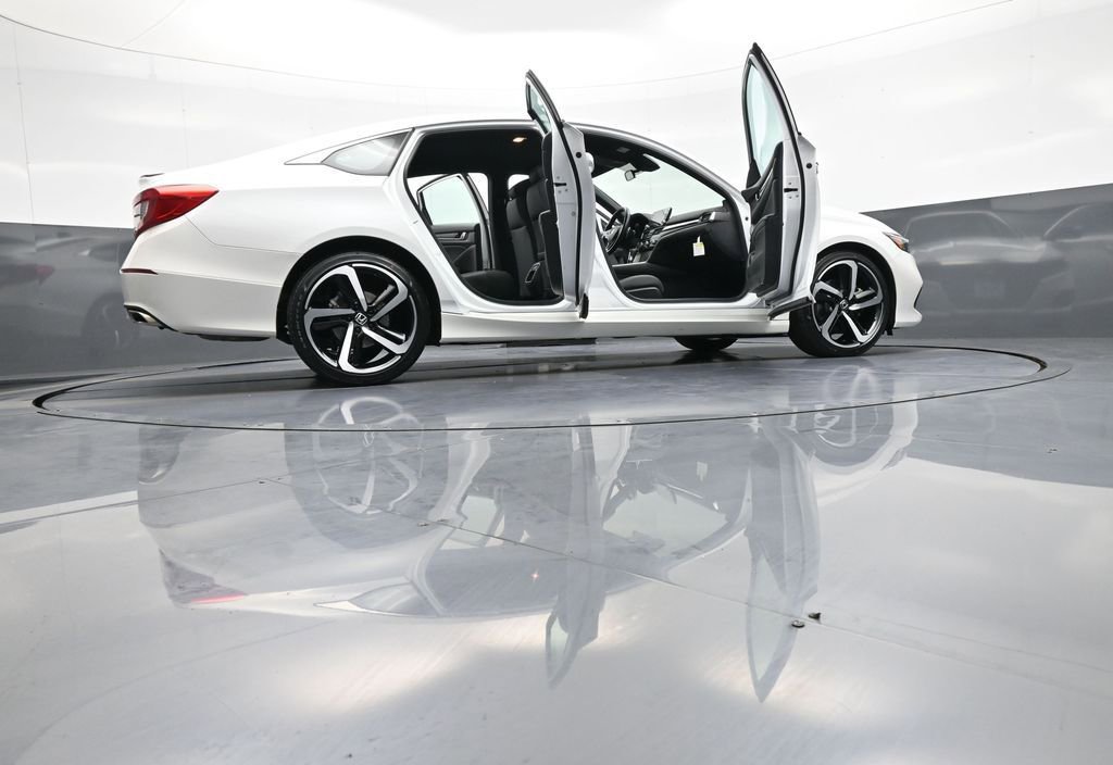Used 2022 Honda Accord Sport image 47