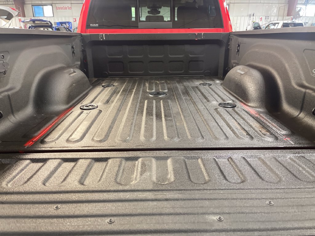 Used 2020 RAM 3500 Big Horn w/ Level 2 Equipment Group AWD/4WD image 22