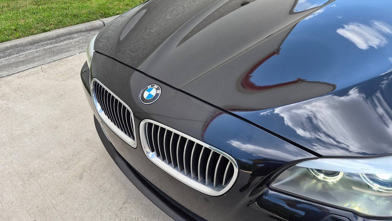Used 2012 BMW 528i xDrive Sedan AWD/4WD image 14