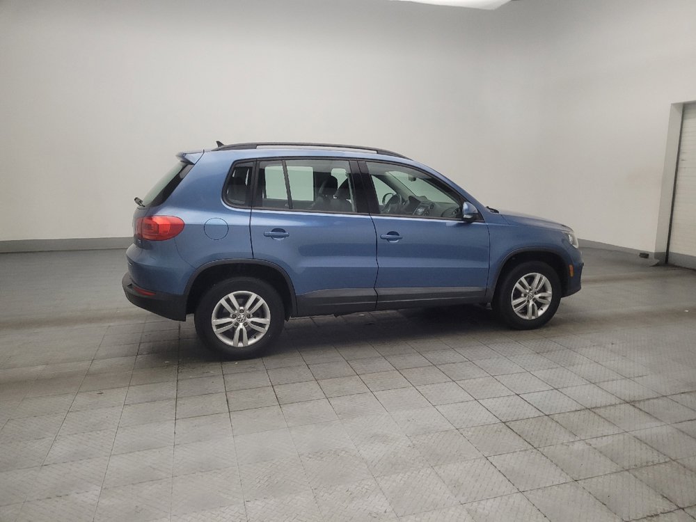 Used 2017 Volkswagen Tiguan S FWD image 10