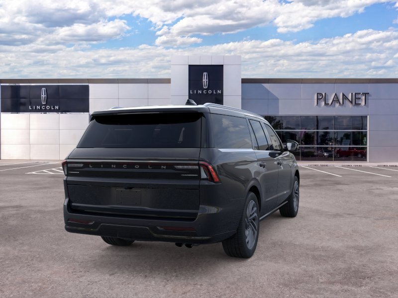 New 2026 Lincoln Navigator L Reserve AWD/4WD image 8