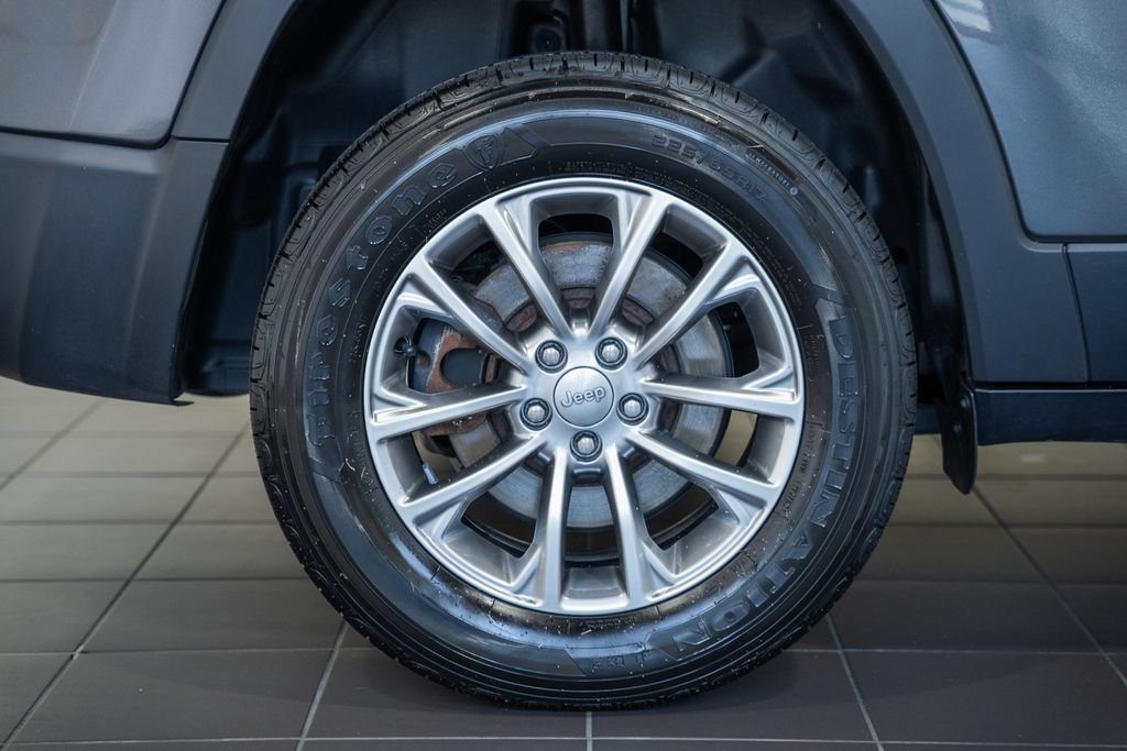 Certified 2022 Jeep Cherokee Latitude Lux AWD/4WD image 19